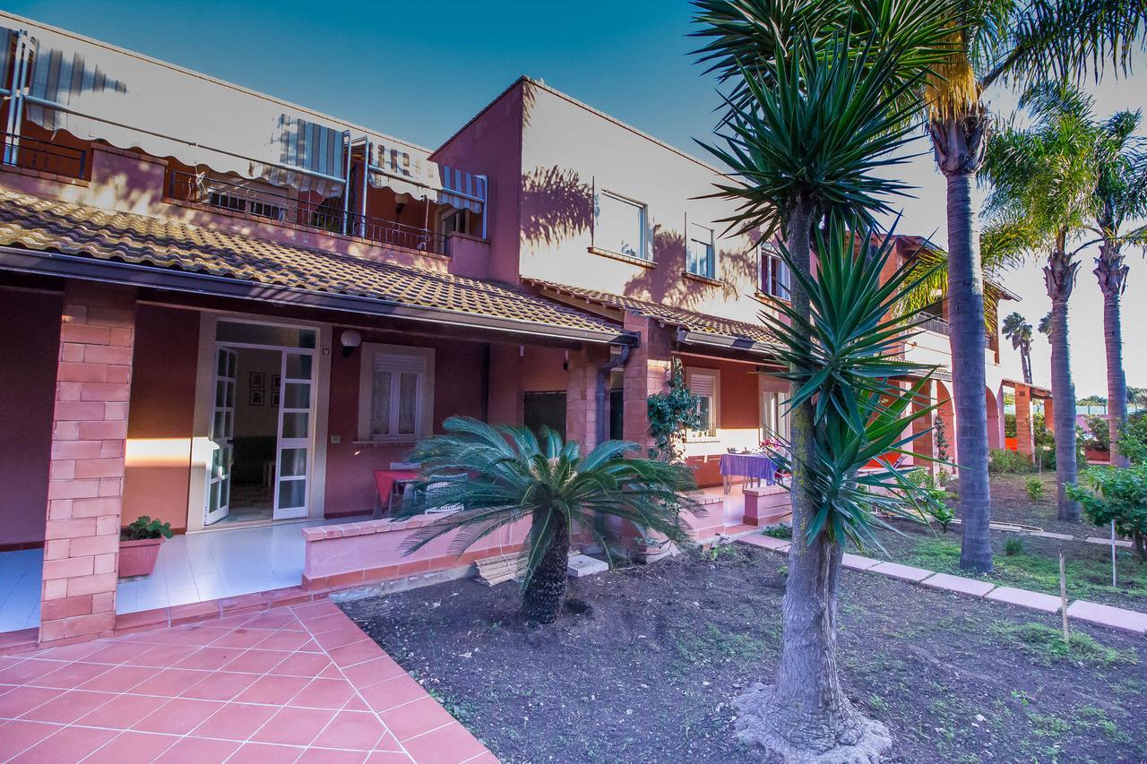 Residence Del Mare Casesicule Санта Мария дел Фокало Екстериор снимка