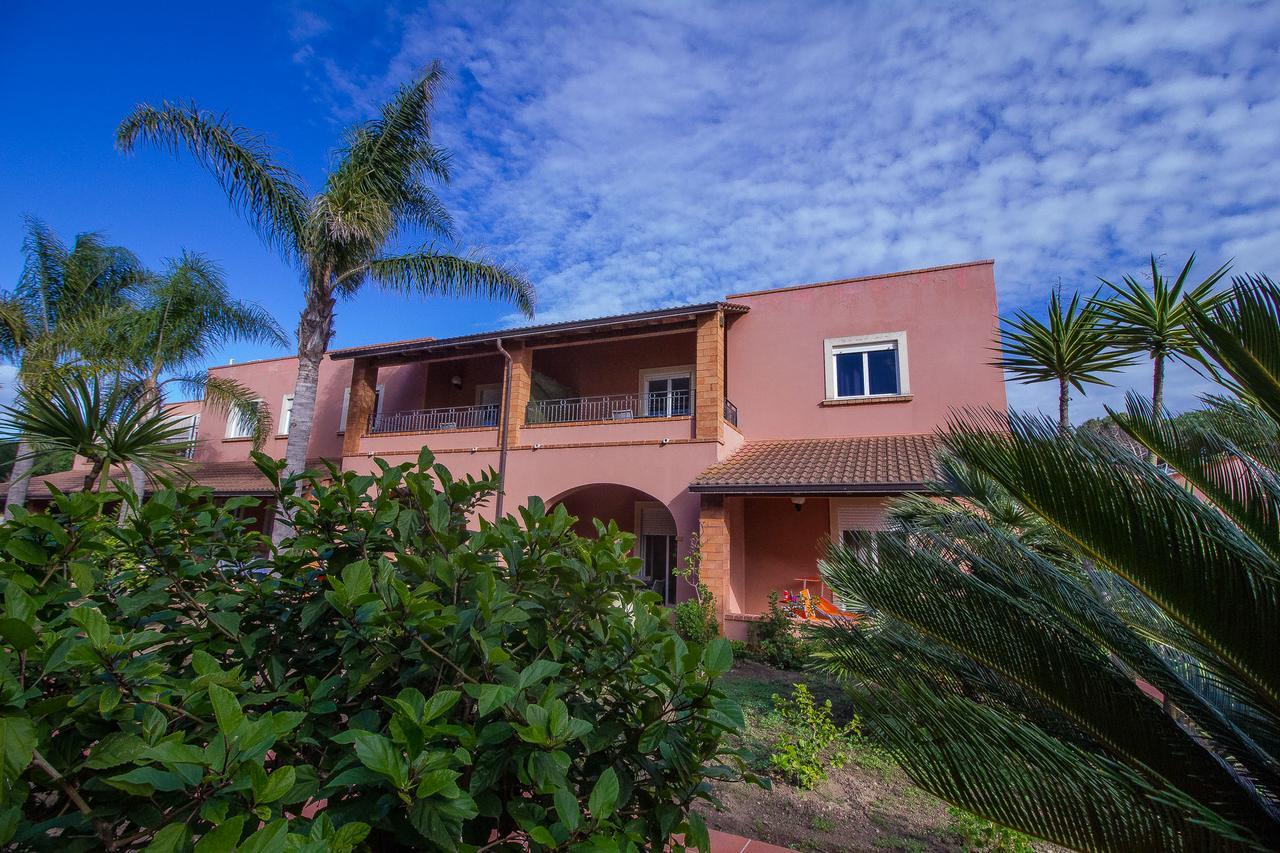 Residence Del Mare Casesicule Санта Мария дел Фокало Екстериор снимка