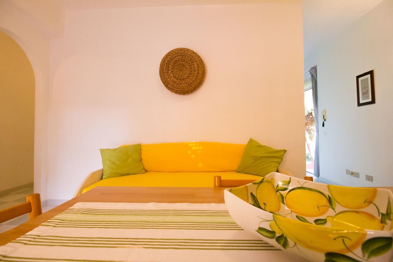 Residence Del Mare Casesicule Санта Мария дел Фокало Екстериор снимка